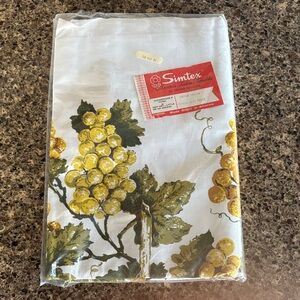 NEW Simtex Yellow Grape Print Tablecloth - Vintage - Made in USA